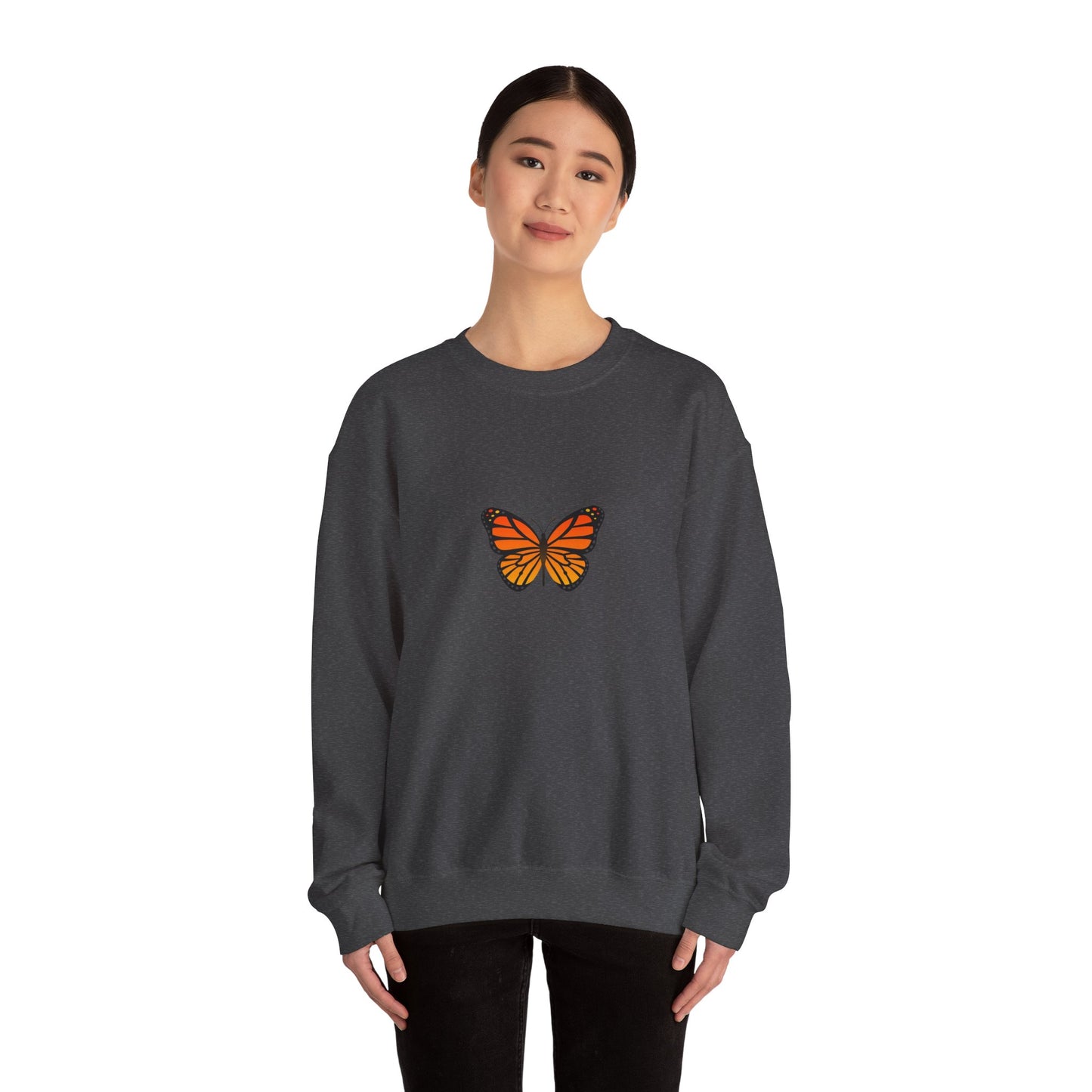 Sudadera unisex con cuello redondo y diseño de mariposa monarca: cómoda y elegante para amantes de la naturaleza